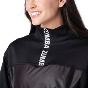 Zumba Shimmer Pullover Jacket in Bold Black